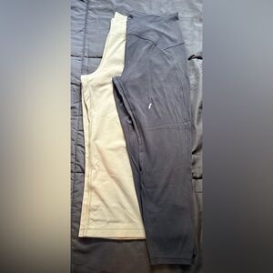 Lot of 2 FLAWED Lululemon Leggings Pants Green and Black Size 12 Woman’s See Pic